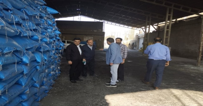 بازدید مدیر زراعت سازمان از انبارهای ذخیره کود استان تهران