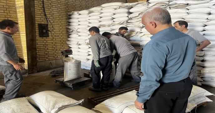 انجام ۲۷ مورد بازدید نظارتی از کارگزاری‌های توزیع کود کشاورزی در استان تهران طی خردادماه ۱۴۰۵