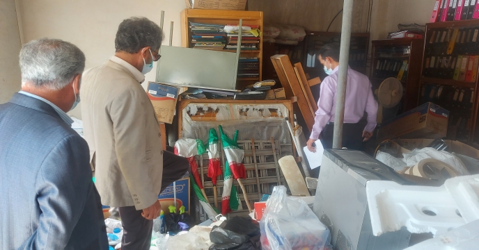 بازدید مدیر شرکت خدمات حمایتی کشاورزی استان بوشهر از اموال اسقاطی  موجود در انبار ساختمانی اداری شرکت