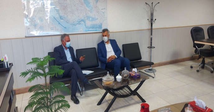دیدار عضو شوراى مركزى بنيادملى گندم كاران كشور با مدیر شرکت خدمات حمایتی کشاورزی استان بوشهر
