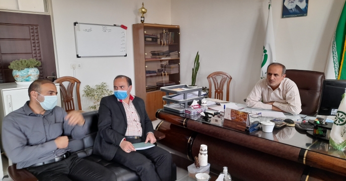 جلسه مدیر استان با کارکنان در خصوص مسائل اداری