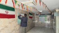 آذین بندی و نصب پرچم در محل شرکت خدمات حمایتی کشاورزی استان قزوین به مناسبت فرا رسیدن دهه مبارک فجر