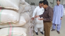 بازدید مدیر شعبه از انبار ایرانشهر تاریخ 1401/12/14