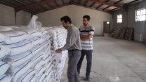 عملیات نمونه برداري کودسولفات پتاسیم گرانوله با حضورنماینده شرکت پویا تدبیر فراست ساوه در استان مرکزی  