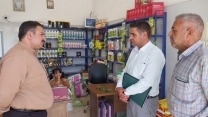 سرکشی سرزده محسن مهدوی مدیر شرکت خدمات حمایتی کشاورزی استان چهارمحال و بختیاری از چندین کارگزاری توزیع کود ، همزمان با هفته دولت