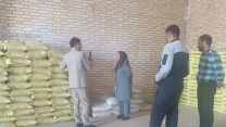 بازدید و پایش کود از انبارهای کارگزاران شهرستان زیرکوه