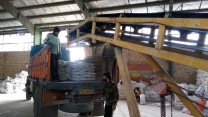 تخلیه 130 تن انواع کود شیمیایی در کارگزاری های شهرستان شیروان در اردیبهشت 1402