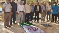 برگزاری آیین غبار روبی وعطرافشانی گلزار شهدا به مناسبت هفته دفاع مقدس در استان تهران